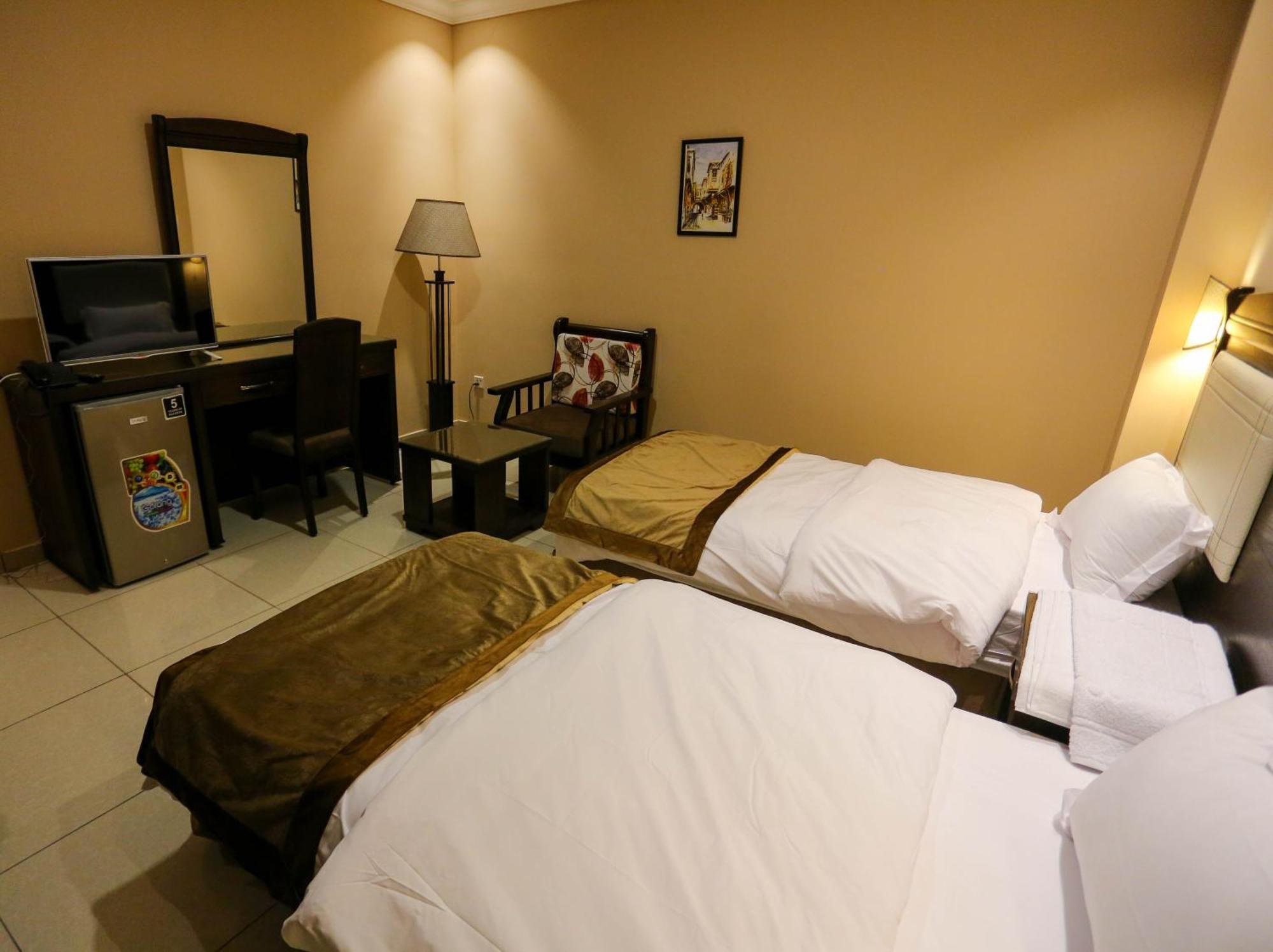 Barada Hotel- فندق بردى Najaf ภายนอก รูปภาพ