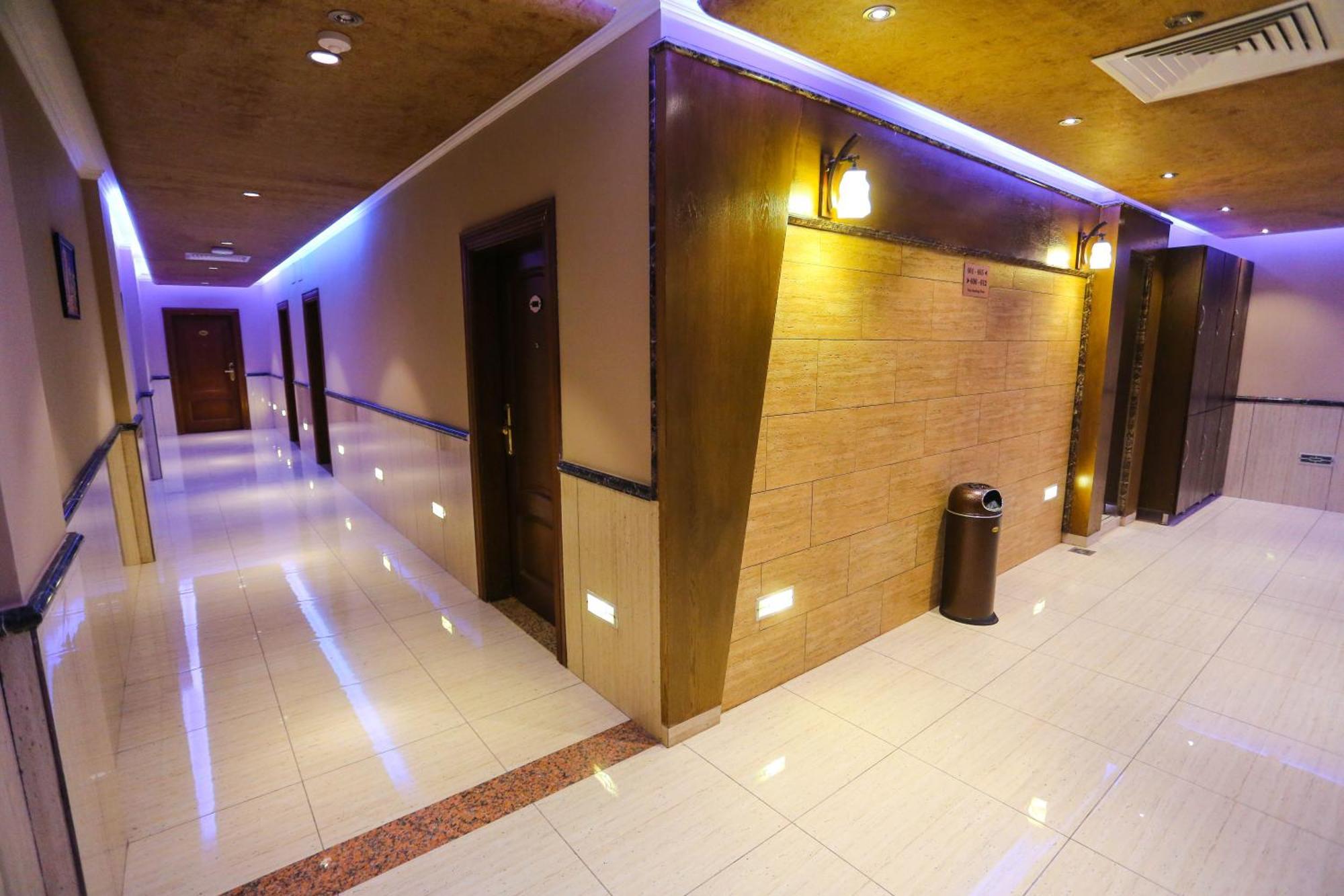 Barada Hotel- فندق بردى Najaf ภายนอก รูปภาพ